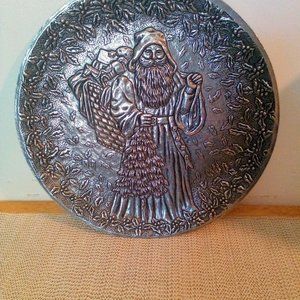 Carson States Metal USA Christmas Santa's Plate